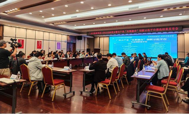 金域医学荣登创新示范平台名单，推动医学数据要素流通与利用